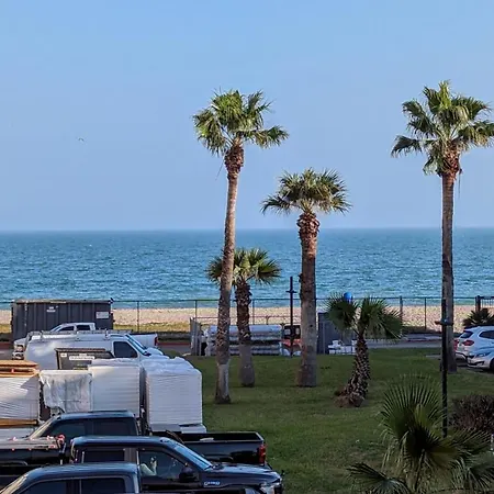 Waterfront North Beach Condo With Beach And Pool Access